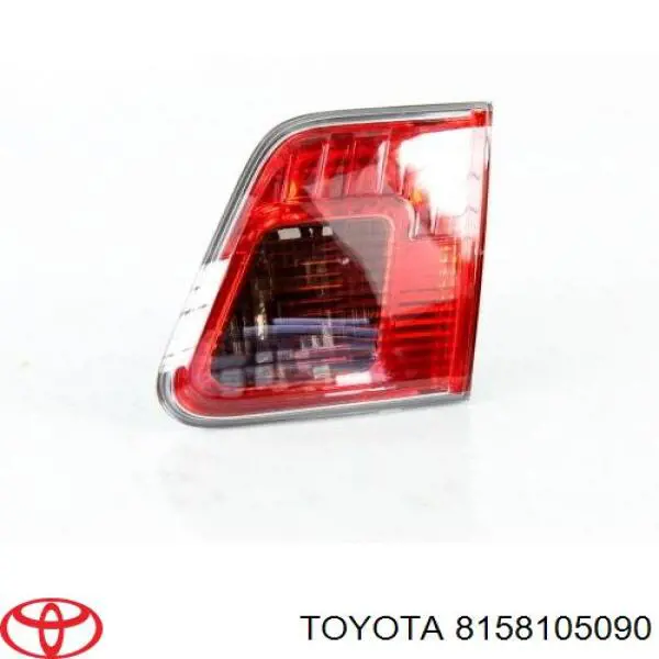 Lampa zespolona tylna prawa wewnętrzna Toyota 8158105090 cena, od 141,31 USD