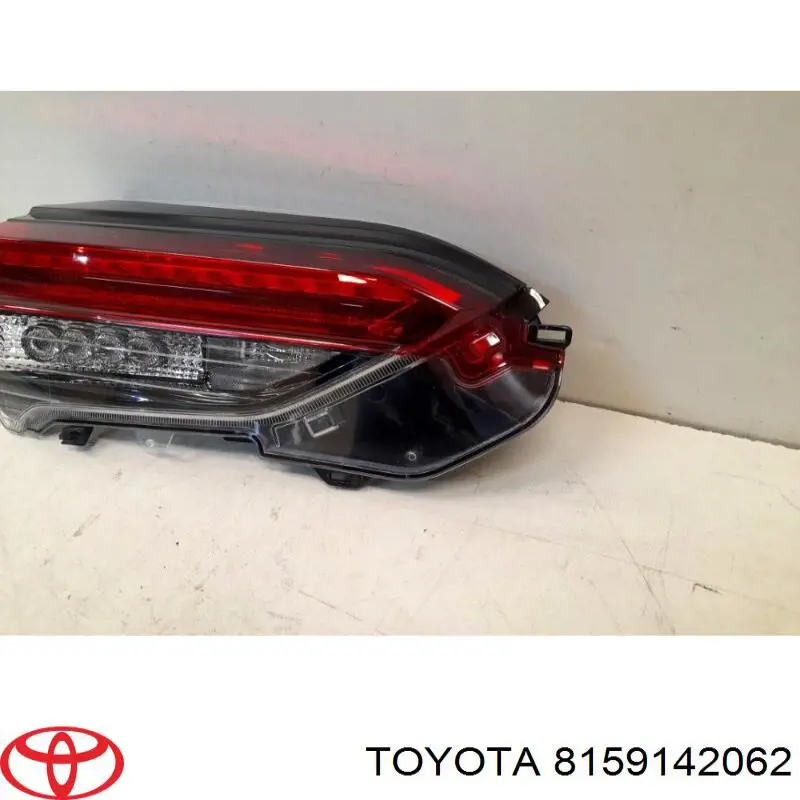 Lampa zespolona tylna lewa wewnętrzna Toyota 8159142062 cena, od 144,27 USD
