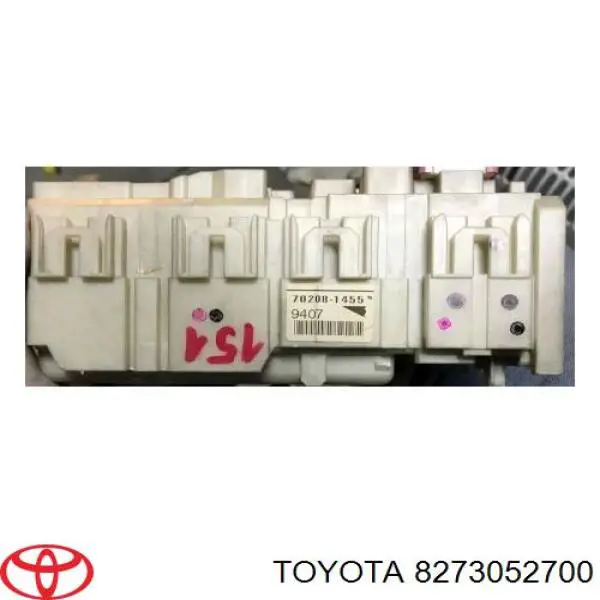  Toyota 8273052700