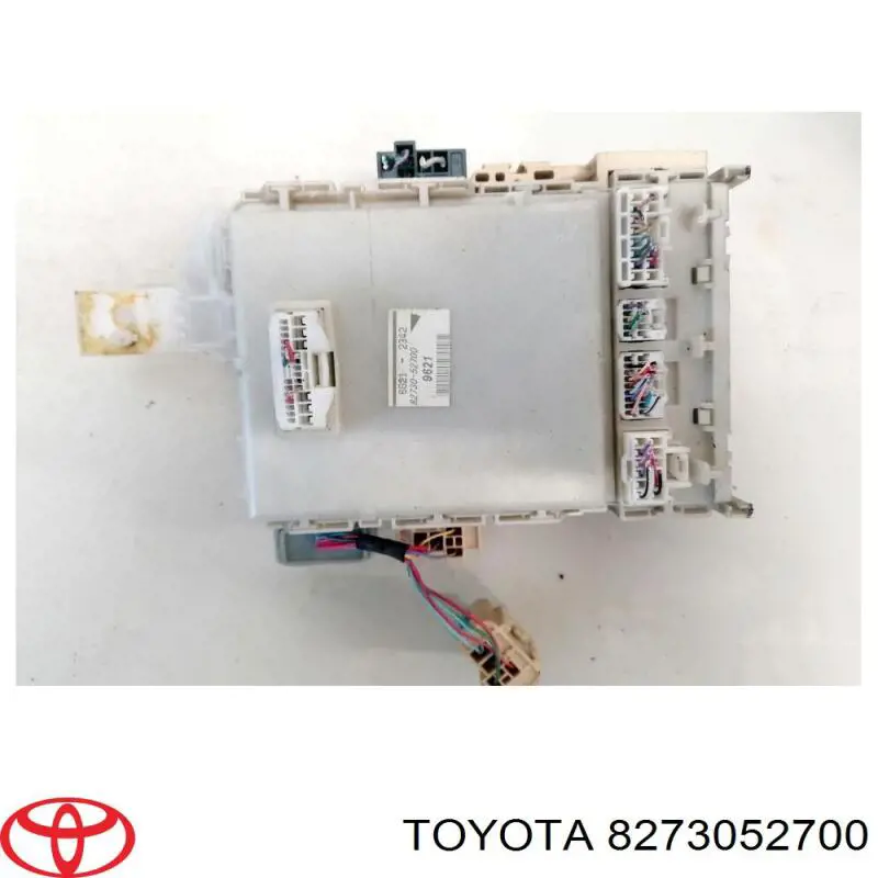 8273052700 Toyota 