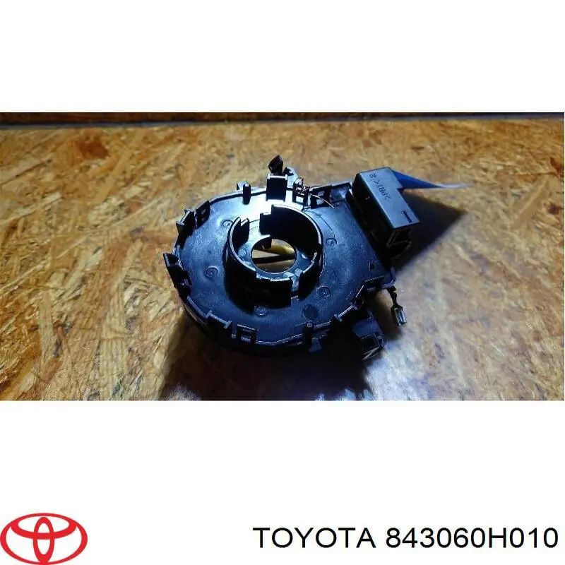 Pierścień kontaktowy AIRBAG, taśma kierownicy Toyota 843060H010 cena, od 40,68 USD
