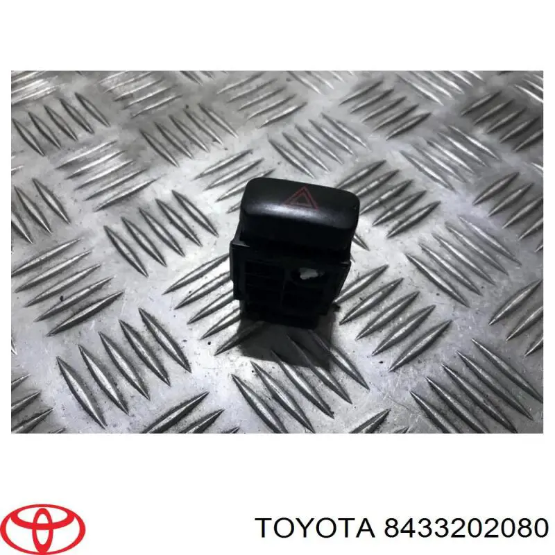 Do koszyka Przycisk włączania światła awaryjnego Toyota Corolla  E12U