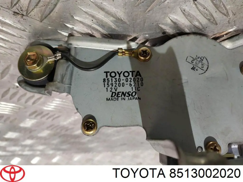 8513002020 Toyota Silniczek wycieraczki tylnej szyby