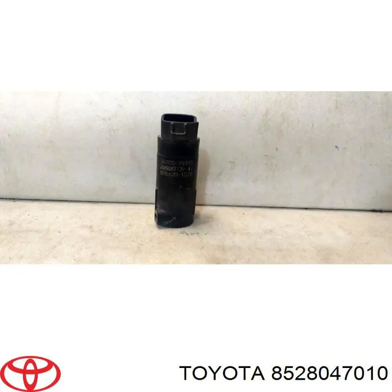 Pompka spryskiwacza reflektorów Toyota 8528047010 cena, od 92,15 USD