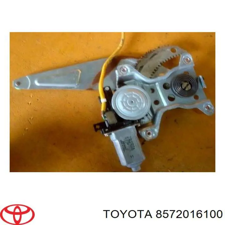 Do koszyka 8572016100 Toyota Silniczek podnośnika szyby drzwi przednich lewych
