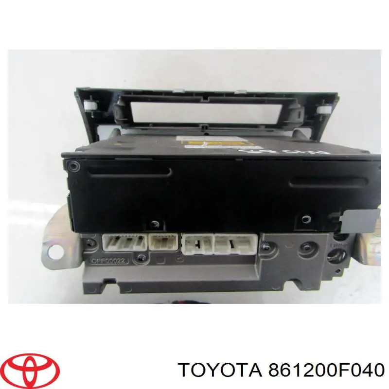 861200F040 Toyota Radioodtwarzacz (radio AM/FM)