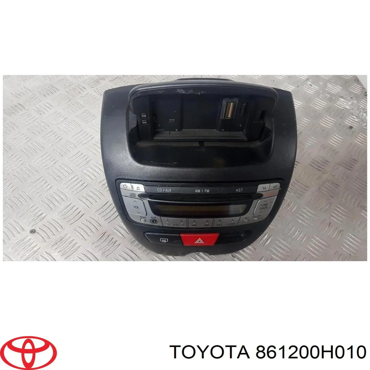 Do koszyka 861200H010 Toyota Radioodtwarzacz (radio AM/FM)