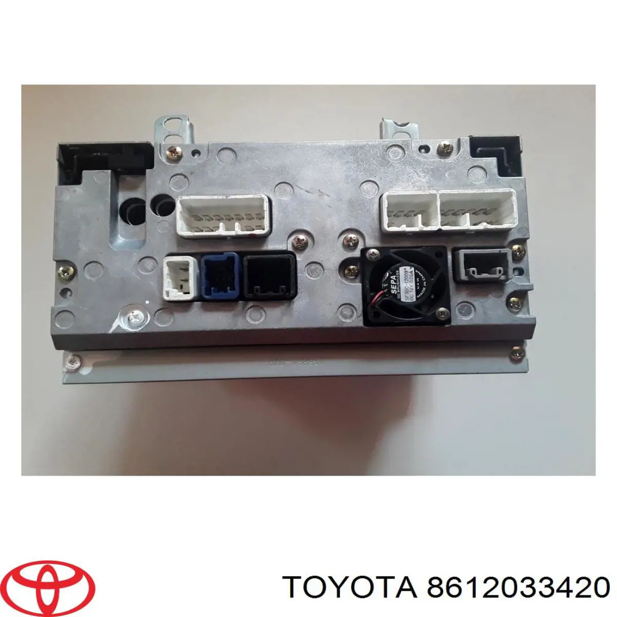 Radioodtwarzacz (radio AM/FM) do Toyota Camry V V30