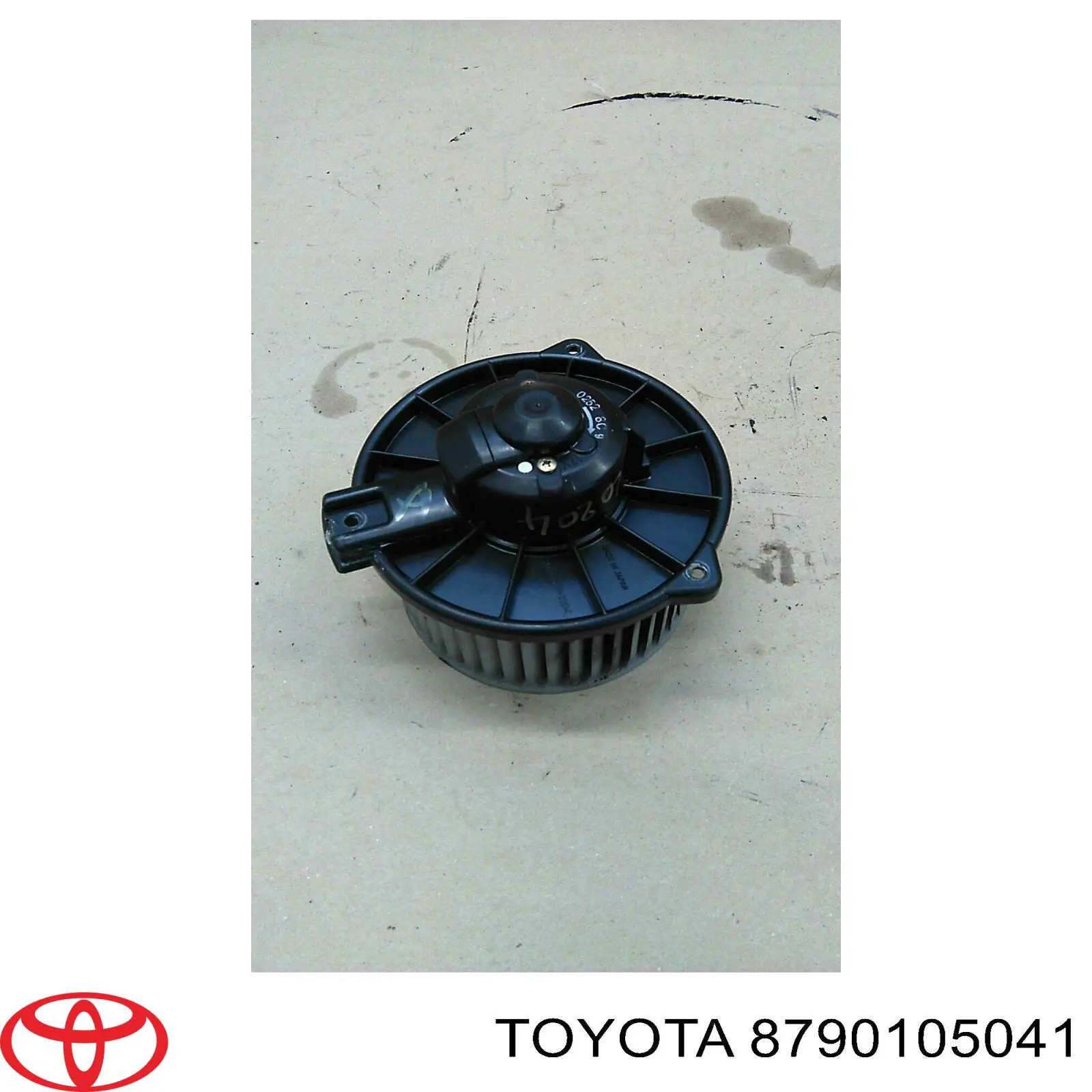 Do koszyka 8790105041 Toyota Lusterko wsteczne prawe