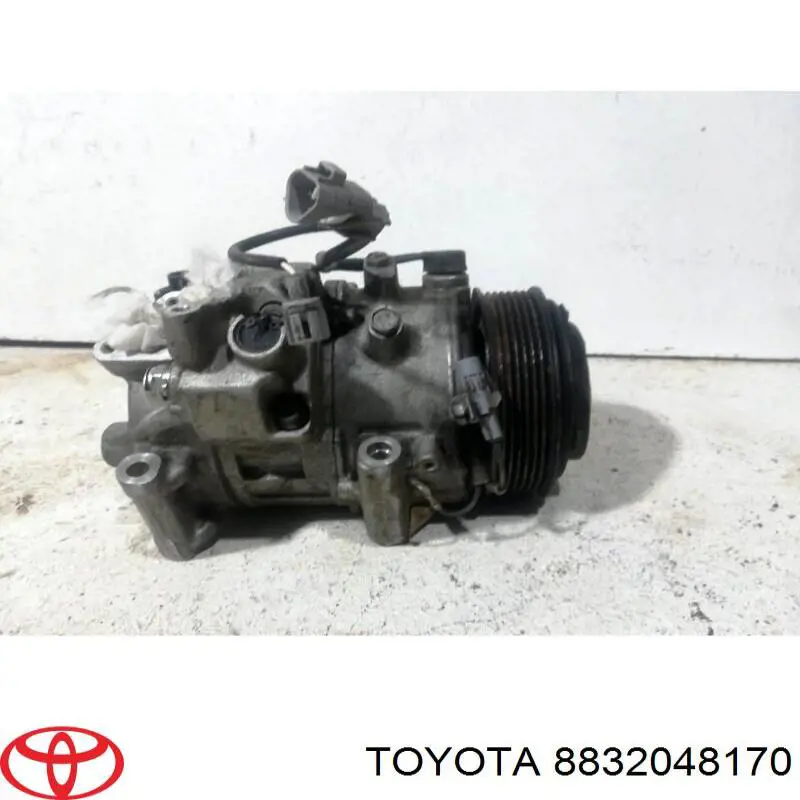 Sprężarka klimatyzacji 8832048250 Toyota