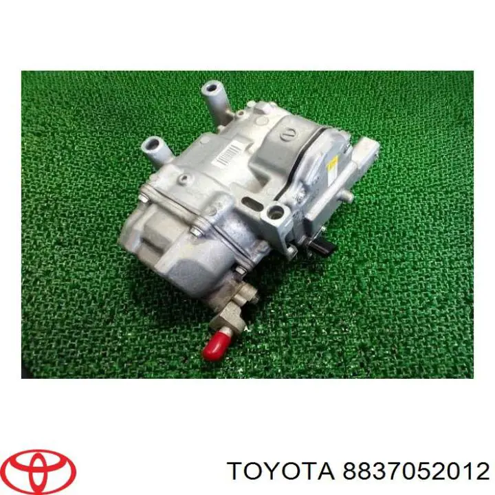 Sprężarka klimatyzacji Toyota 8837052012 cena, od 195,33 USD