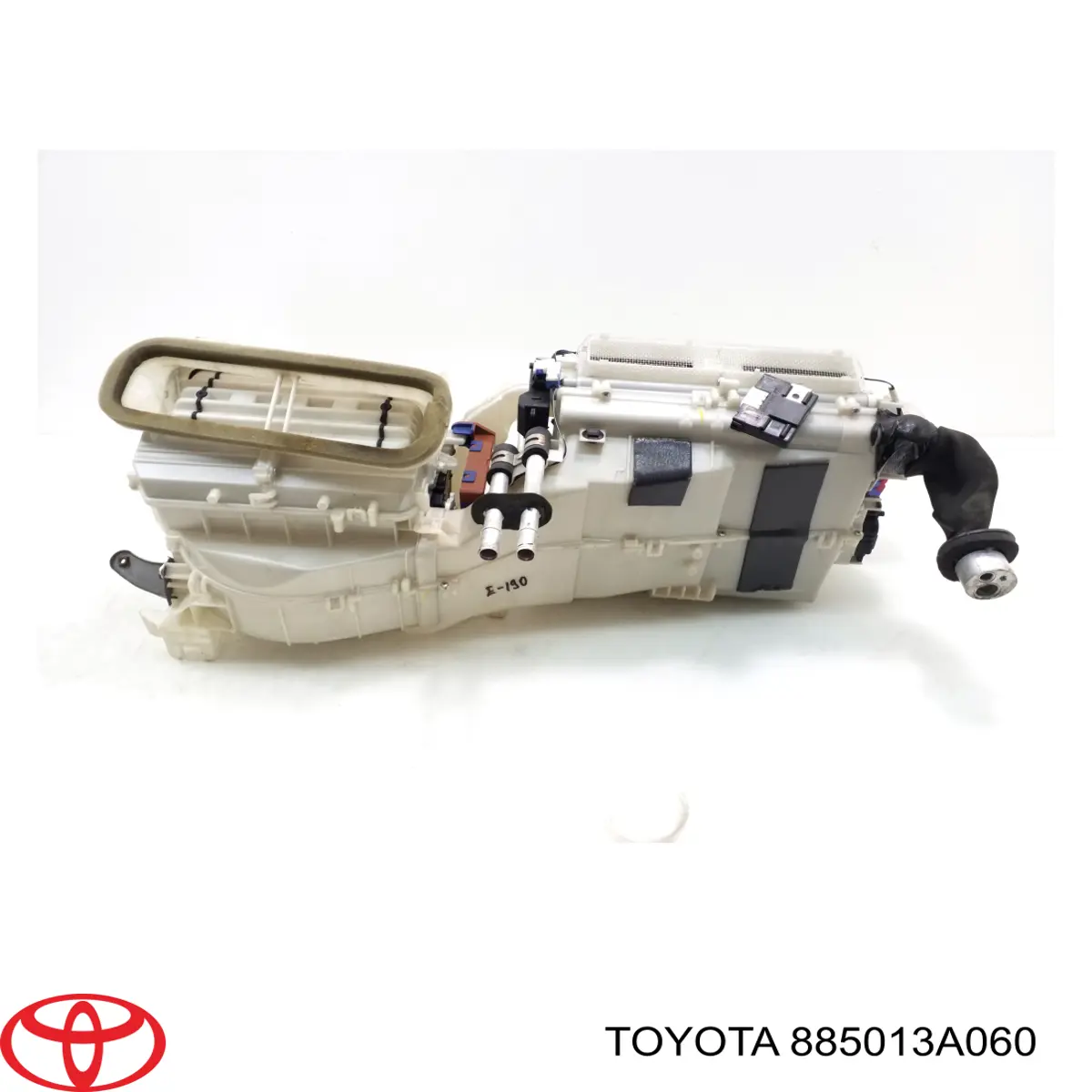 Parownik klimatyzacji Toyota 885013A060 cena, od 39,09 USD