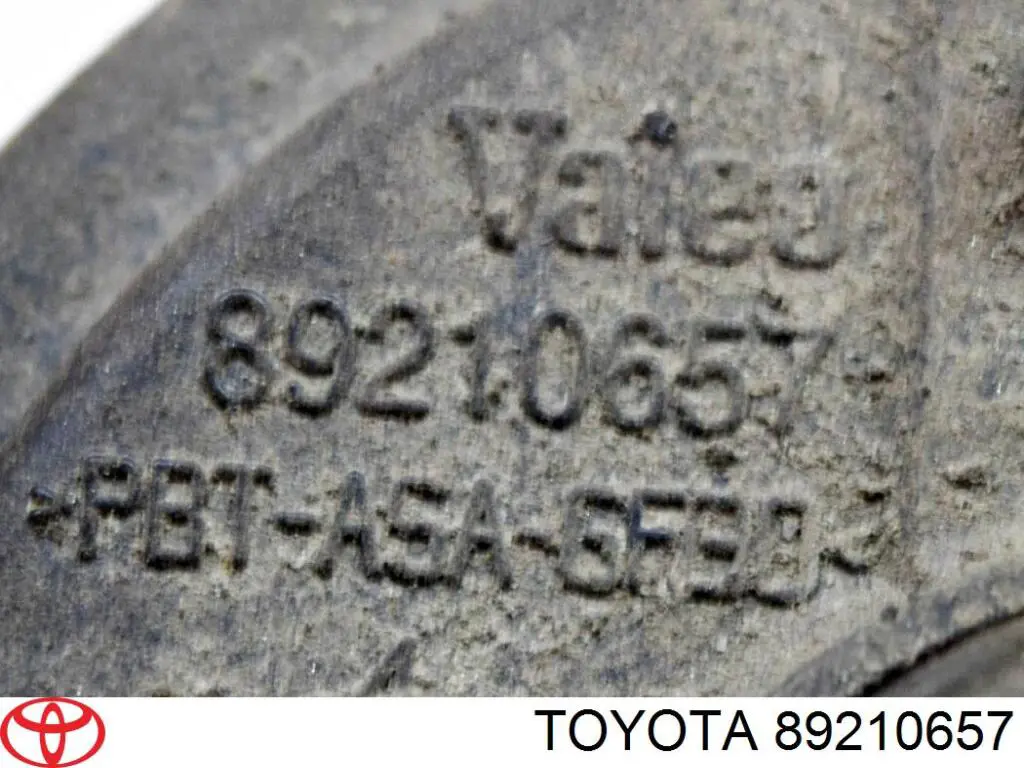 Do koszyka 89210657 Toyota Lampa przeciwmgielna lewa