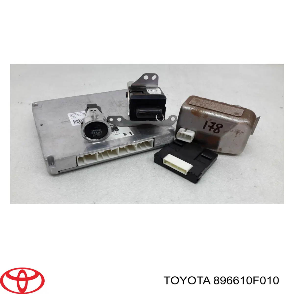 Sterownik silnika do Toyota Corolla VERSO R10