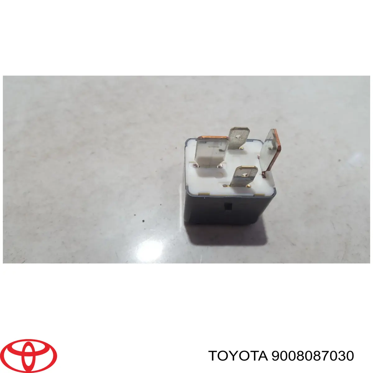 9008087030 Toyota Przekaźnik wentylatora