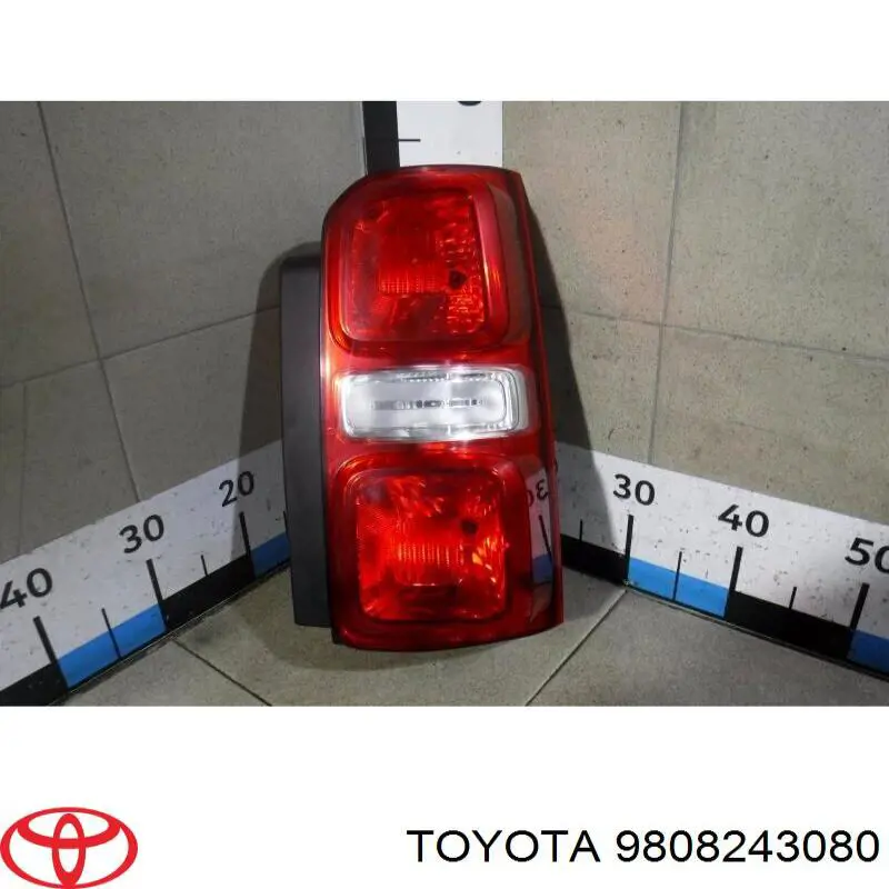 5521953RUE Depo/Loro/Abakus Lampa zespolona tylna prawa