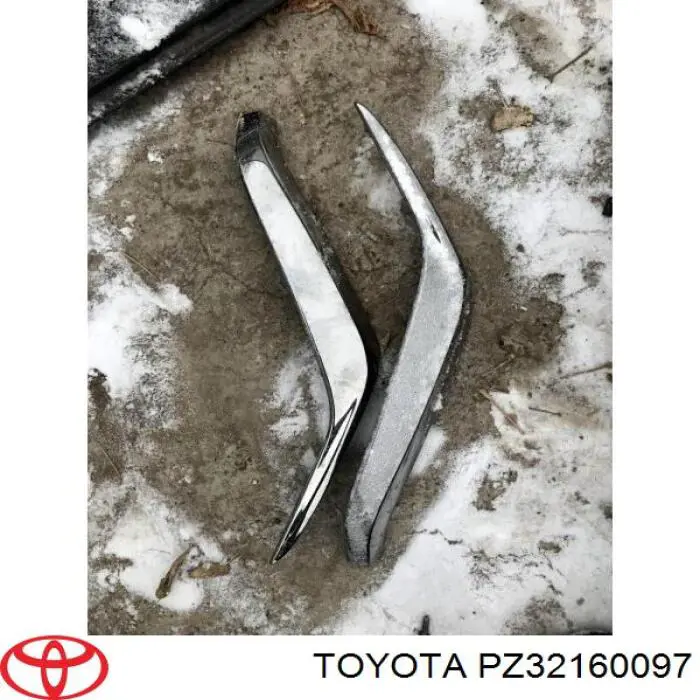 Listwa ochronna zderzaka przedniego prawa Toyota PZ32160097 cena, od 168,62 USD