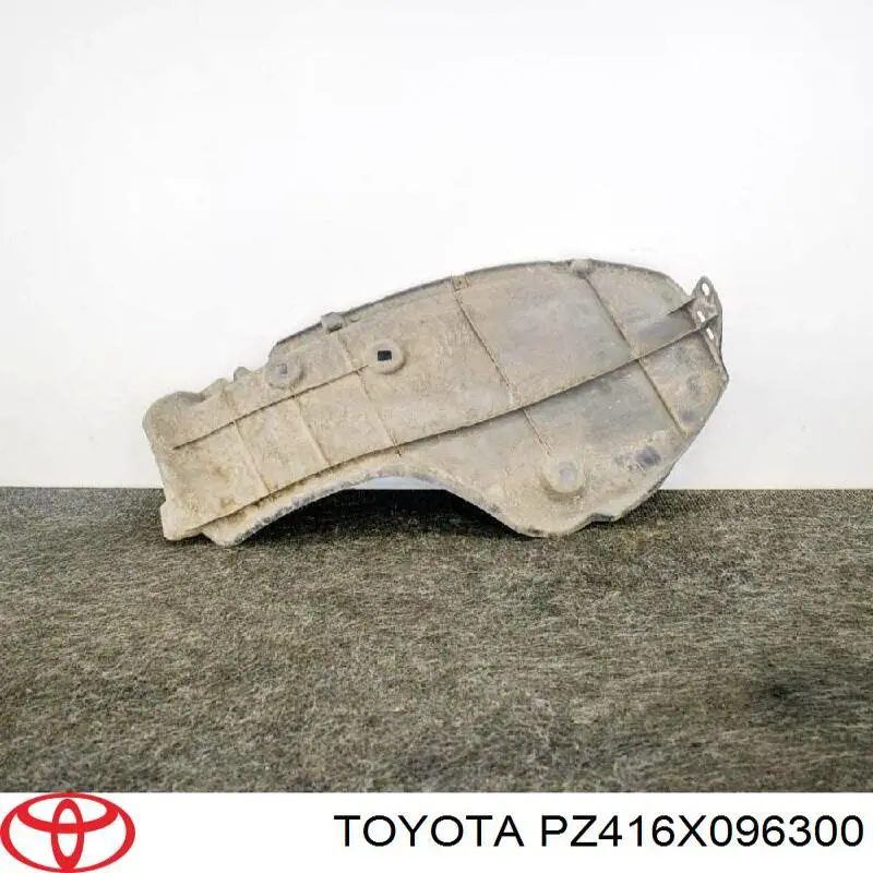 Chlapacze tylne, komplet do Toyota RAV4 III A3