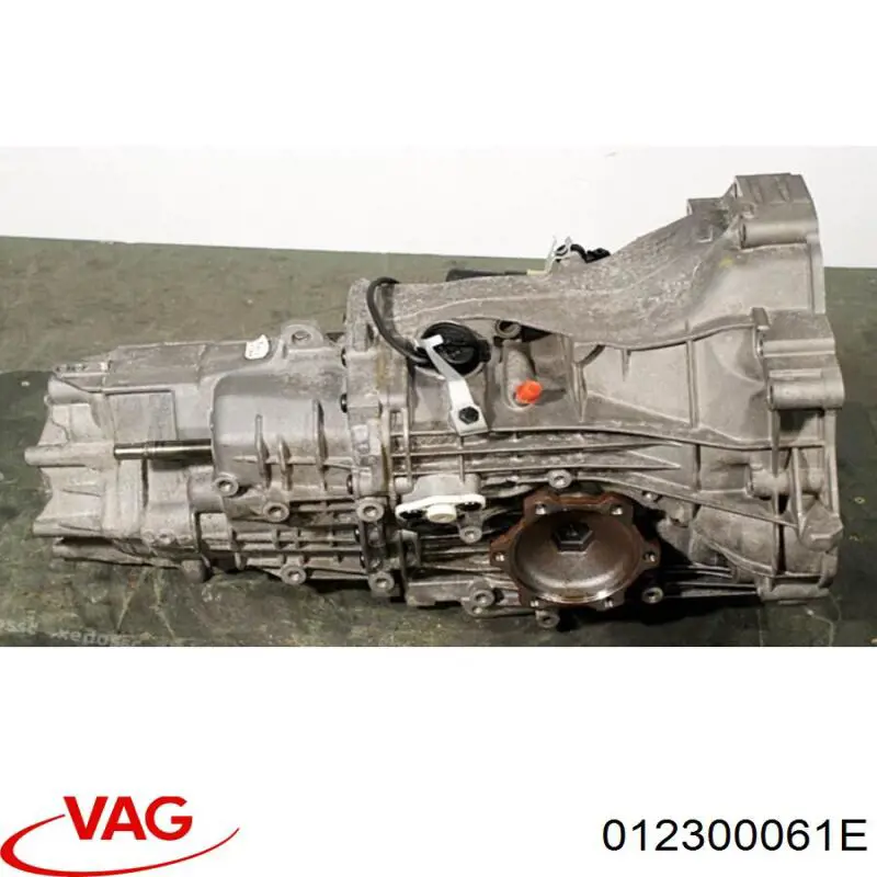 Do koszyka Mechaniczna skrzynia biegów w komplecie Audi A4 B6 8E2