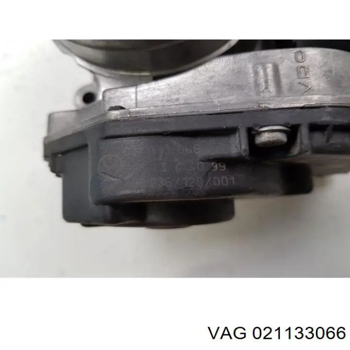 Przepustnica, komplet VAG 021133066 cena, od 86,83 USD