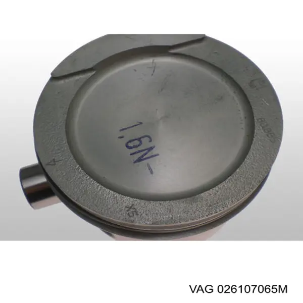 026107065M VAG Tłok, komplet do jednego cylindru, STD