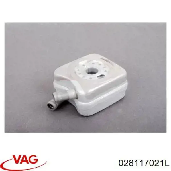 Chłodnica oleju, pod filtrem VAG 028117021L cena, od 34,25 USD