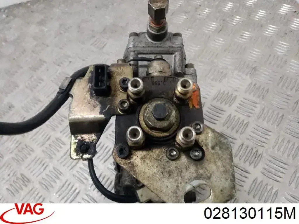 Do koszyka 1100802 Ford Pompa wtryskowa wysokiego ciśnienia