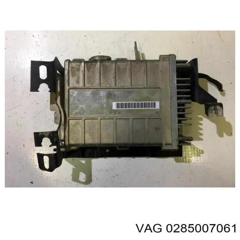 Do koszyka Sterownik silnika Audi 100 C3 44, 44Q