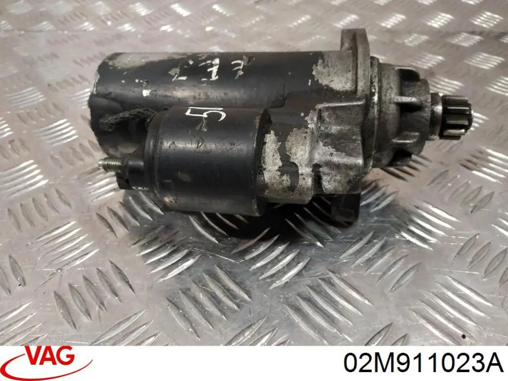 Do koszyka 02M911023A VAG Rozrusznik