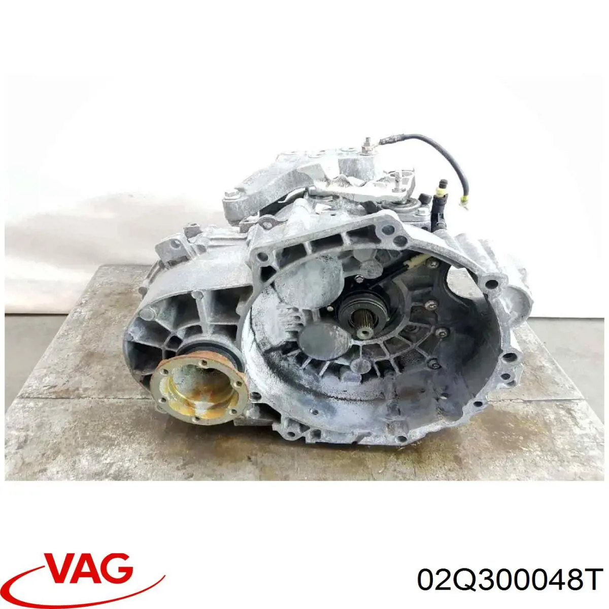 Do koszyka Mechaniczna skrzynia biegów w komplecie Volkswagen Caddy IV SAB, SAJ