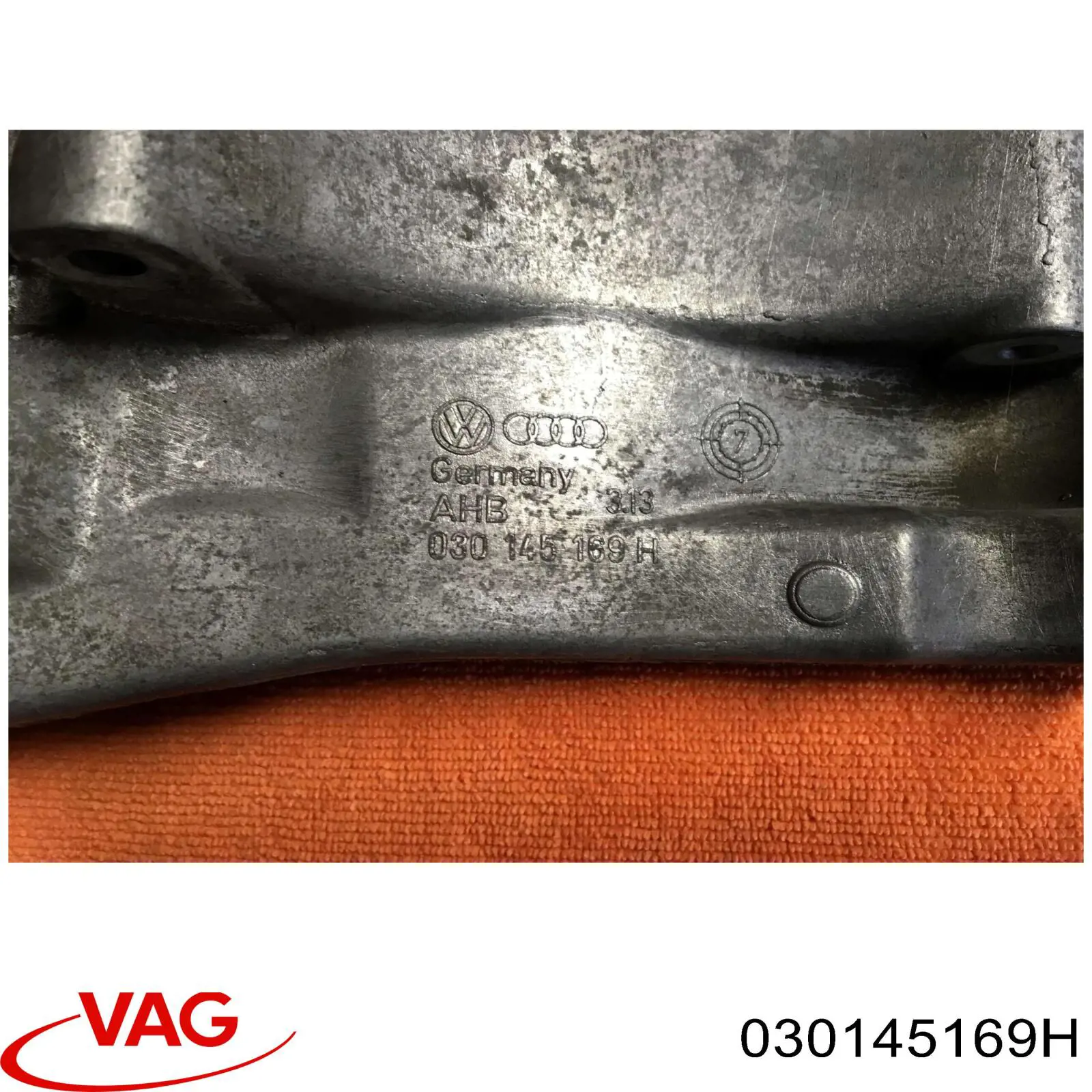 Wspornik alternatora do Seat Leon I 1M1