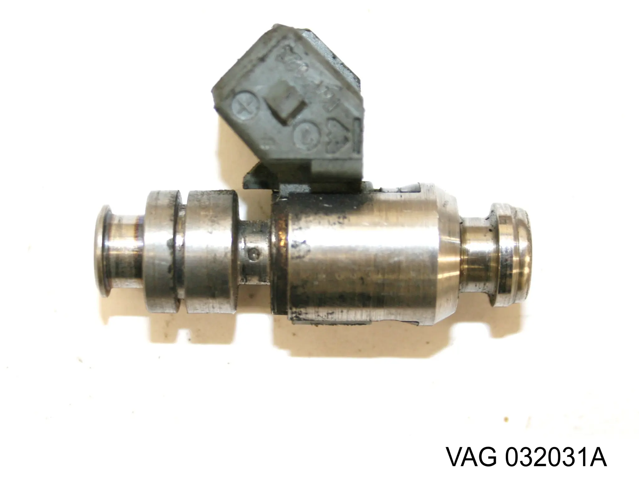 032031A VAG Wtryskiwacz paliwa