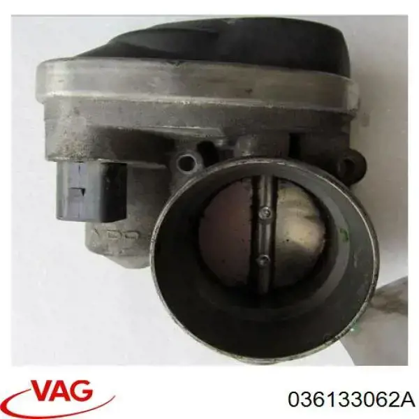 Przepustnica, komplet VAG 036133062A cena, od 131,23 USD