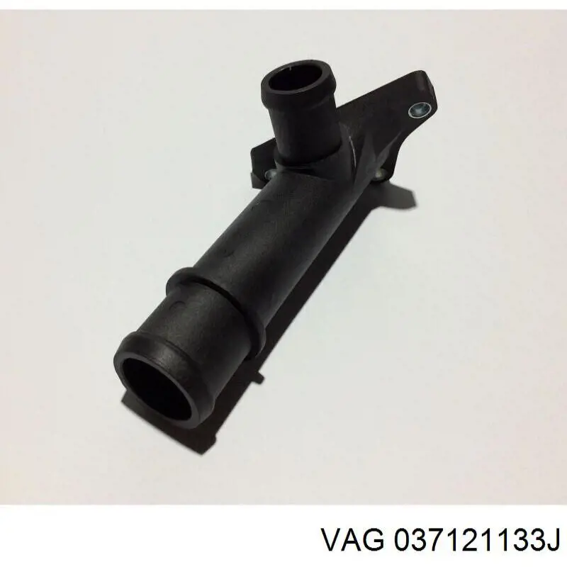 Kołnierz układu chłodzenia (trójnik) VAG 037121133J cena, od 7,16 USD