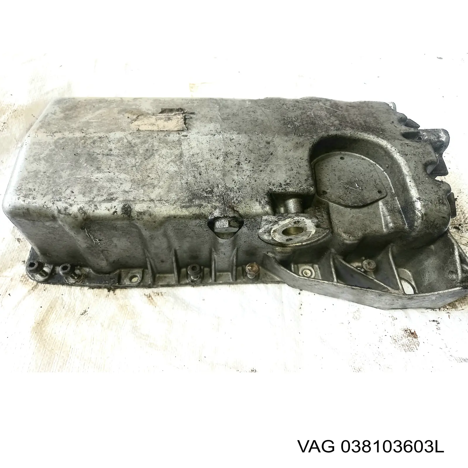 Do koszyka 038103603L VAG Miska olejowa silnika