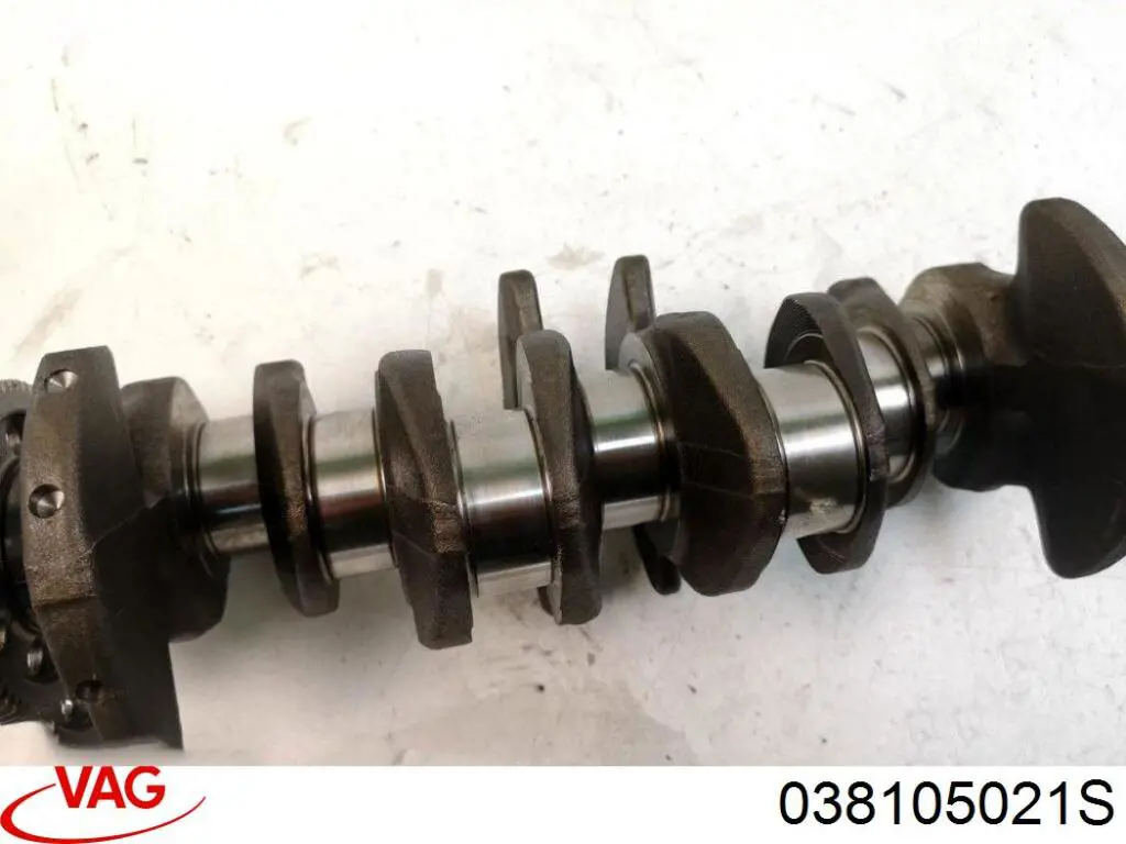  Wał korbowy silnika Volkswagen Golf 5