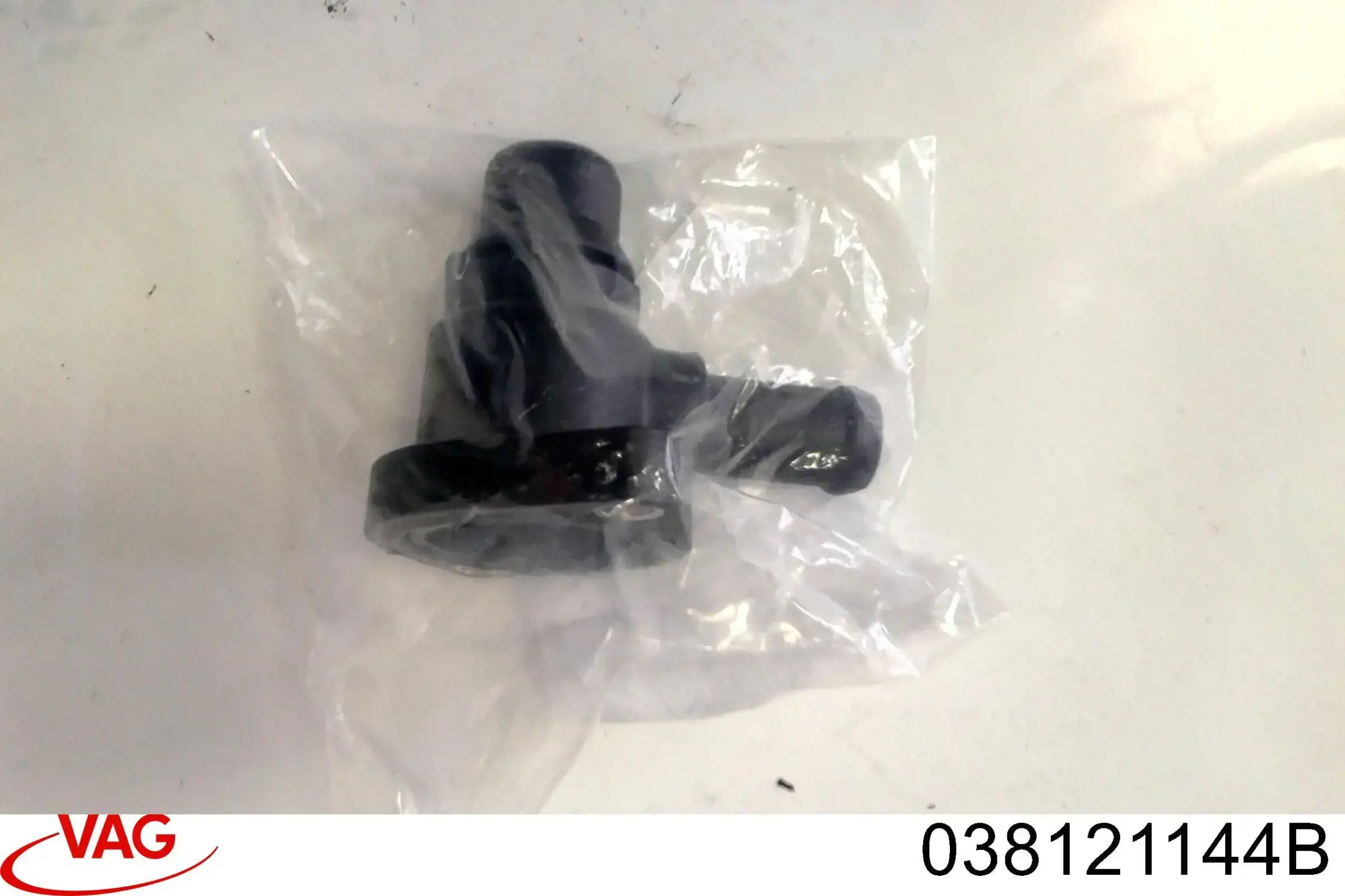 Kołnierz układu chłodzenia (trójnik) VAG 038121144B