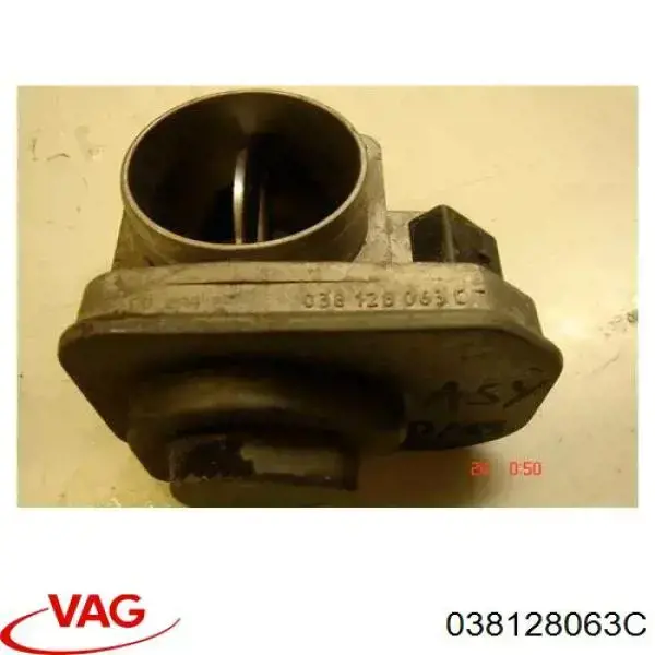 038128063C VAG Przepustnica, komplet