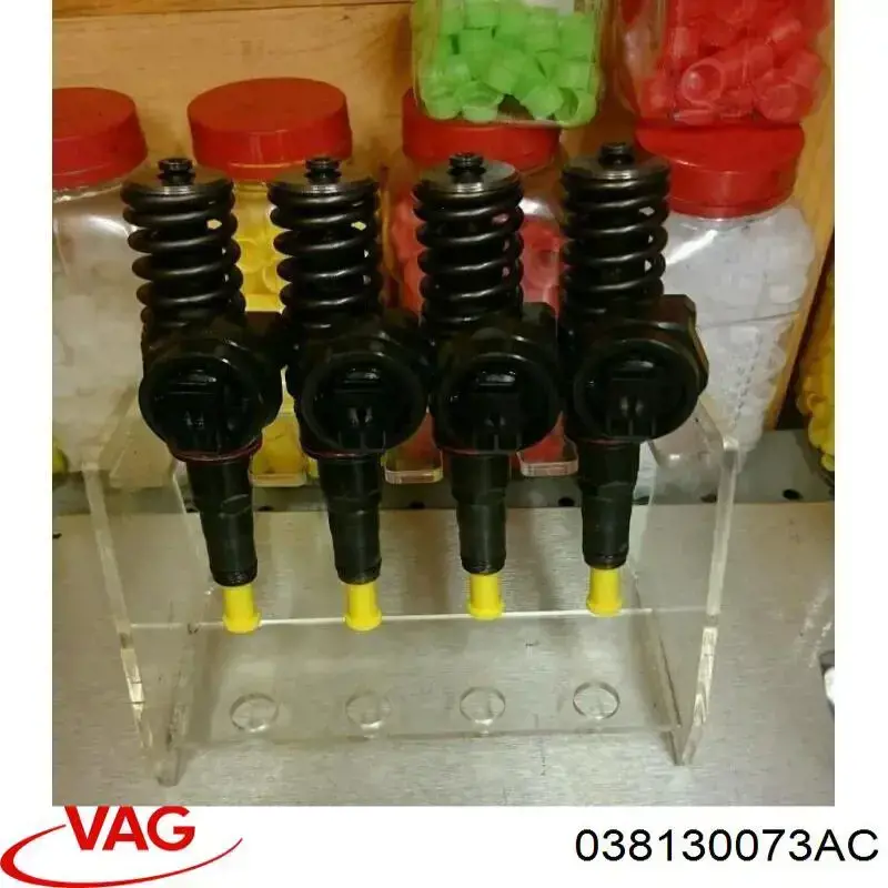 Wtryskiwacz paliwa VAG 038130073AC