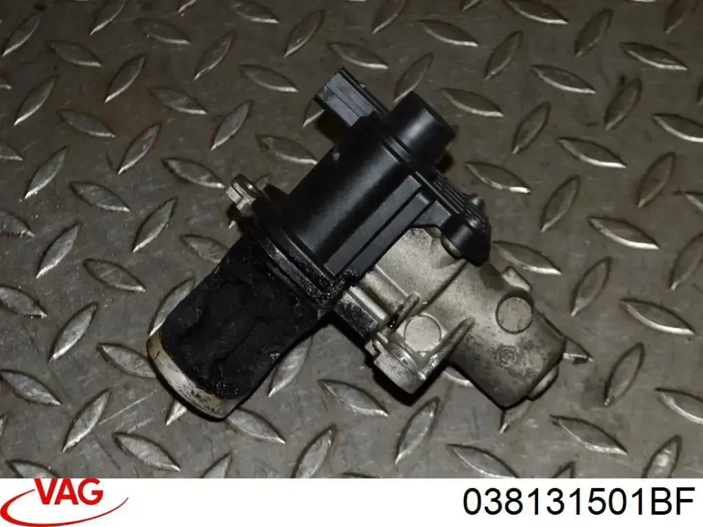 Zawór recyrkulacji spalin EGR VAG 038131501BF cena, od 180,66 USD