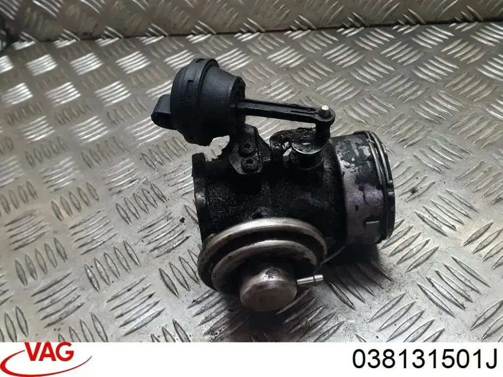 Zawór recyrkulacji spalin EGR 038131501J VAG