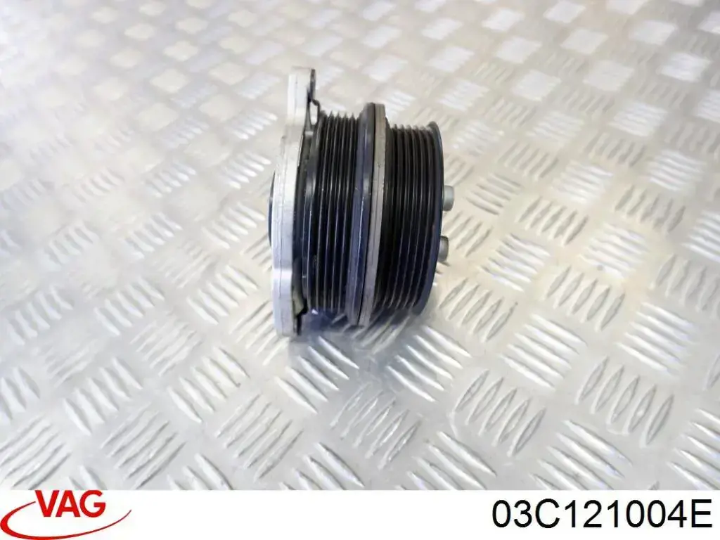 03C121004E VAG Pompa chłodząca wodna