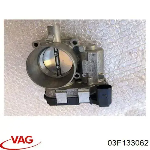 Przepustnica, komplet 03F133062 VAG