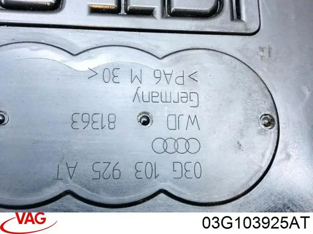 Pokrywa silnika dekoracyjna do Audi A6 C6 4F2