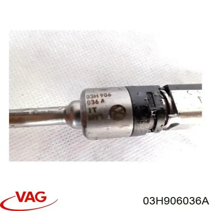 Wtryskiwacz paliwa 03H906036A VAG