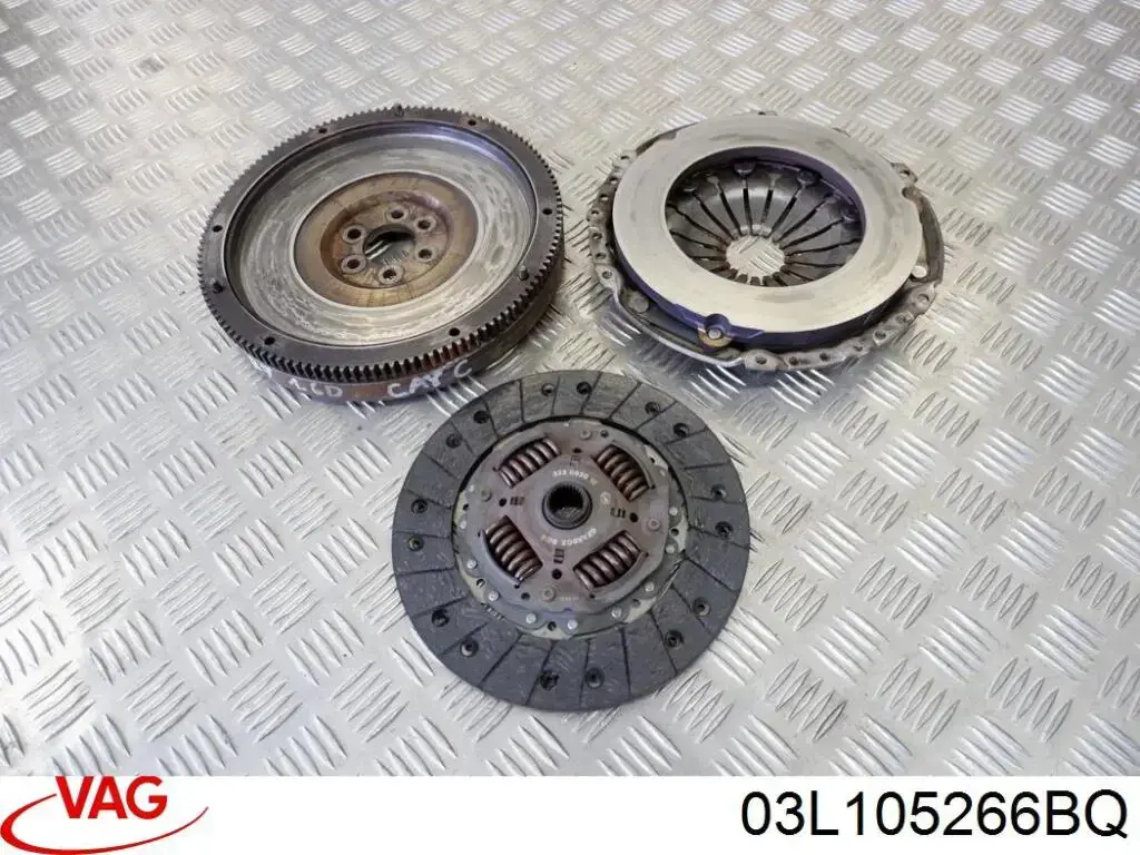 03L105266BQ VAG Koło zamachowe silnika