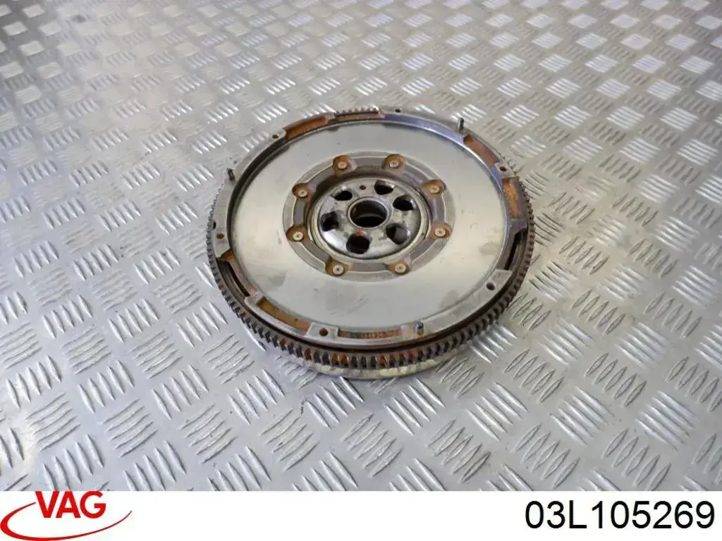 03L105269 VAG Koło zamachowe silnika