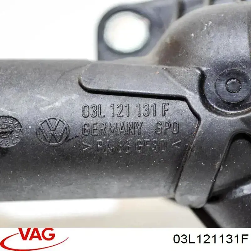 Kołnierz układu chłodzenia (trójnik) 03L121131F VAG