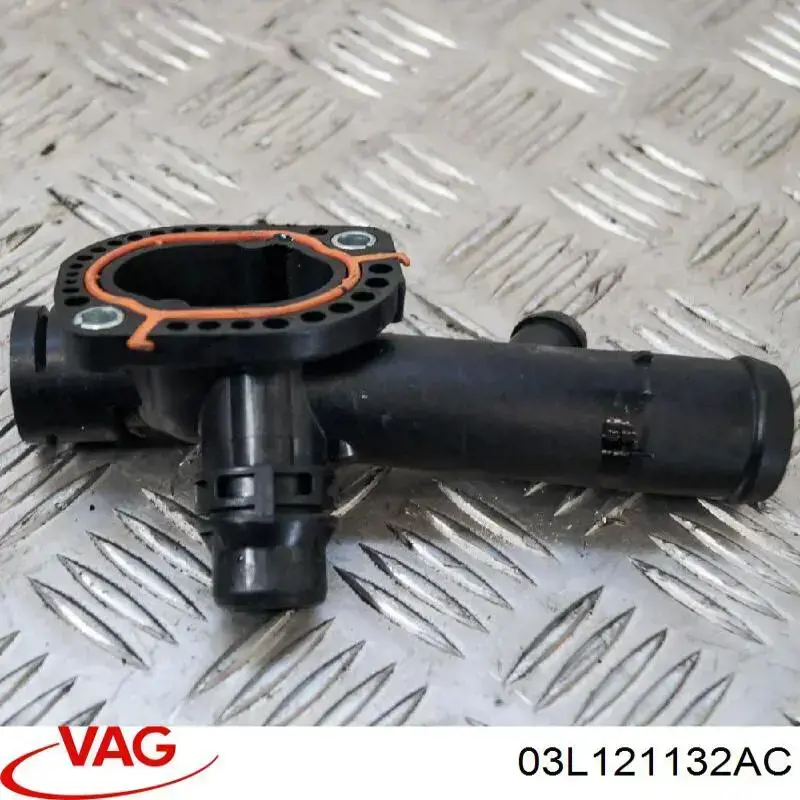 Kołnierz układu chłodzenia (trójnik) VAG 03L121132AC cena, od 20,73 USD