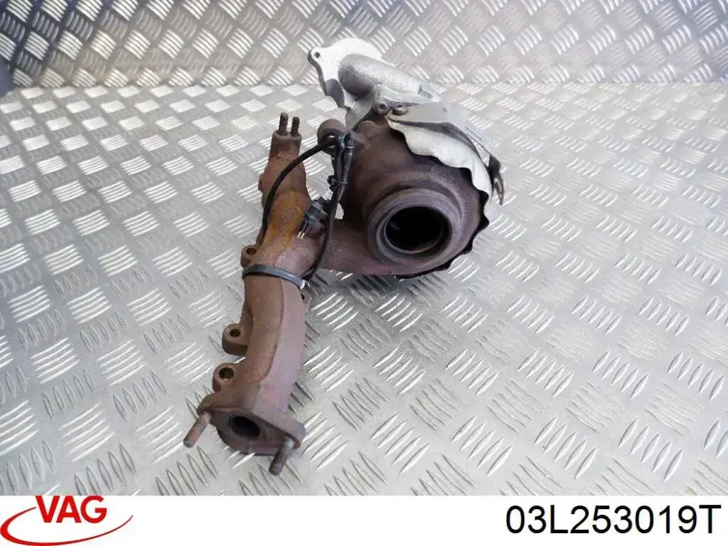 Do koszyka 03L253019T VAG Turbina